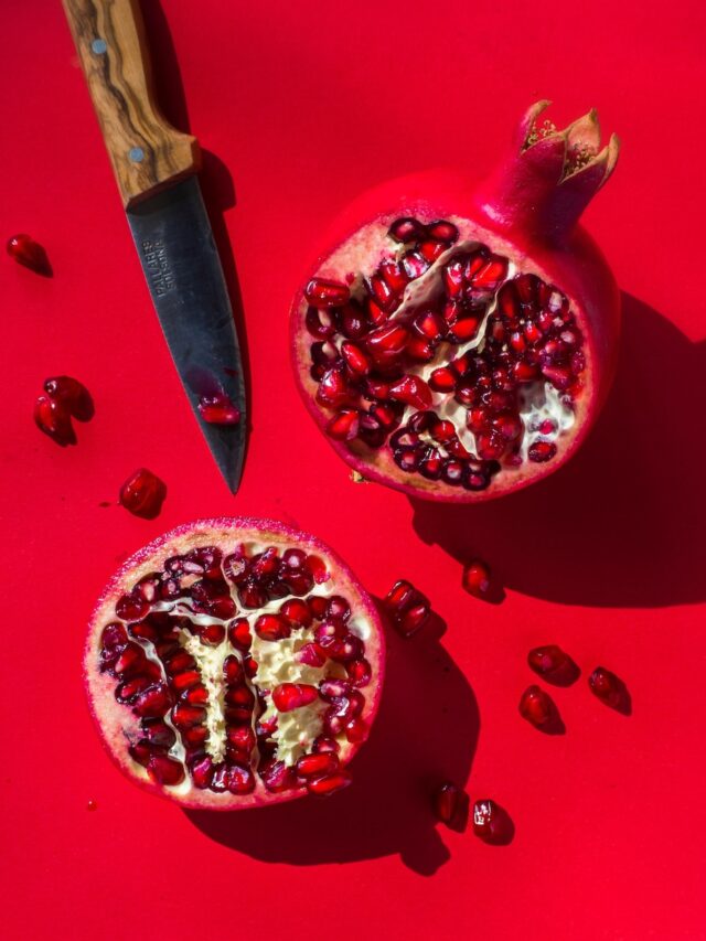 8 Super Amazing benefits of pomegranate.